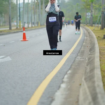 Runner Photo 8160912