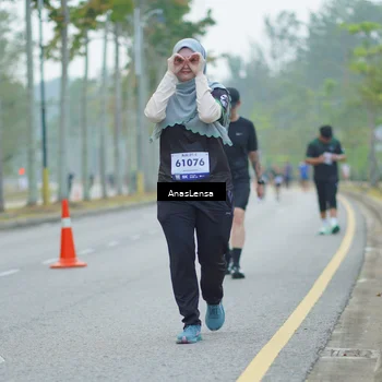 Runner Photo 8160932