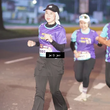 Runner Photo 8160941