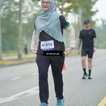 Runner Photo 8160979