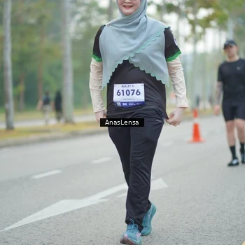 Runner Photo 8160981