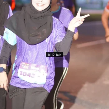 Runner Photo 8161000