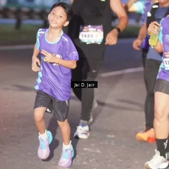 Runner Photo 8161004