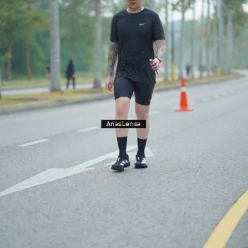 Runner Photo 8161012