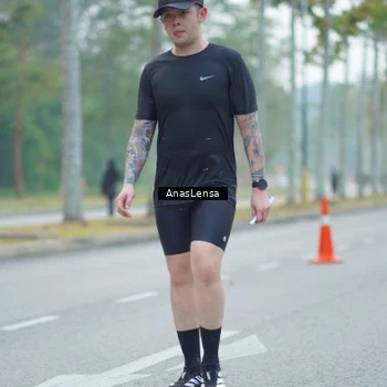Runner Photo 8161040