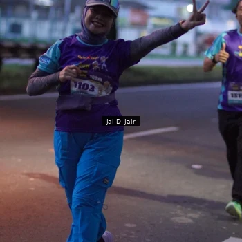 Runner Photo 8161053