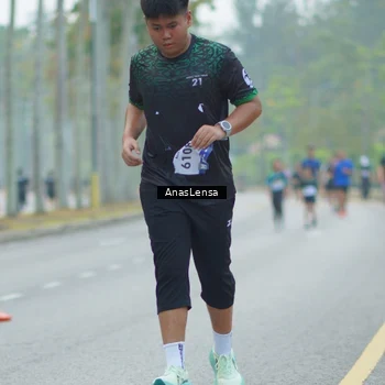 Runner Photo 8161093