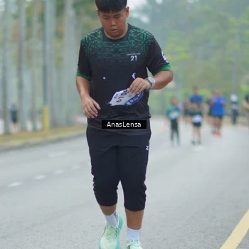 Runner Photo 8161096