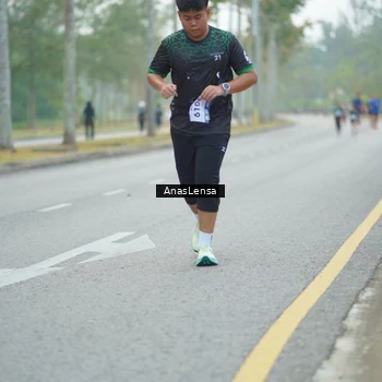 Runner Photo 8161113