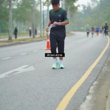 Runner Photo 8161118