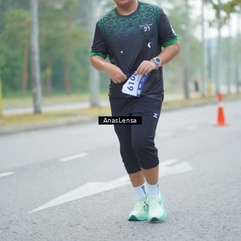 Runner Photo 8161120