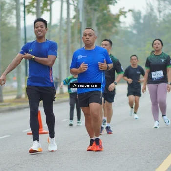 Runner Photo 8161190