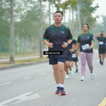 Runner Photo 8161221