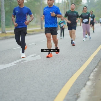 Runner Photo 8161223