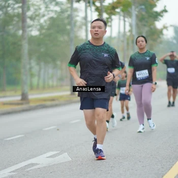 Runner Photo 8161237