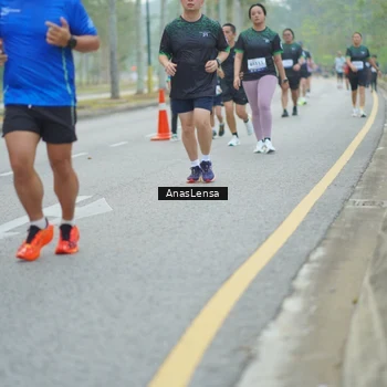 Runner Photo 8161241
