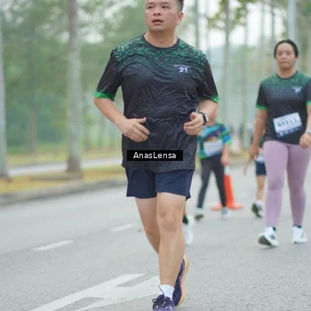 Runner Photo 8161258