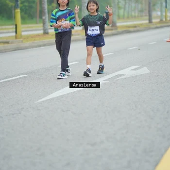 Runner Photo 8161323