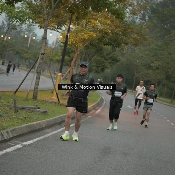 Runner Photo 8161661
