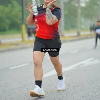 Runner Photo 8161732