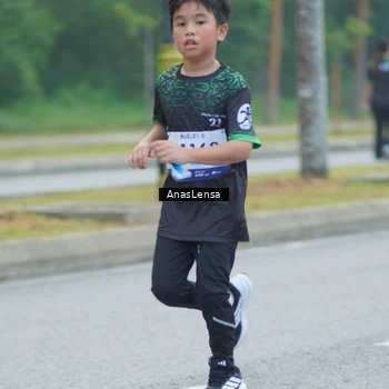 Runner Photo 8161754