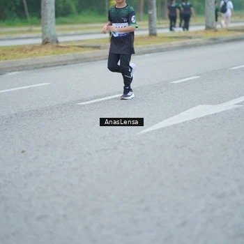 Runner Photo 8161759