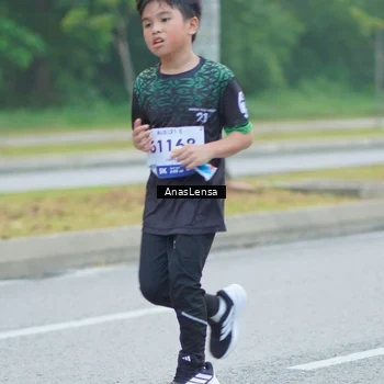 Runner Photo 8161777