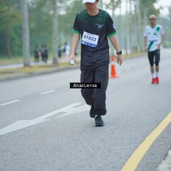 Runner Photo 8161809