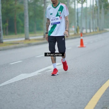 Runner Photo 8161843