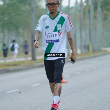 Runner Photo 8161846