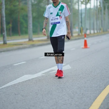 Runner Photo 8161847
