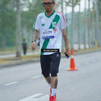 Runner Photo 8161848