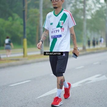 Runner Photo 8161875