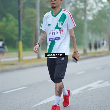 Runner Photo 8161895