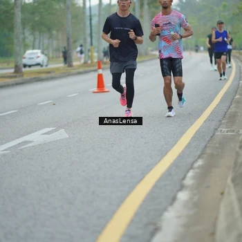 Runner Photo 8161901