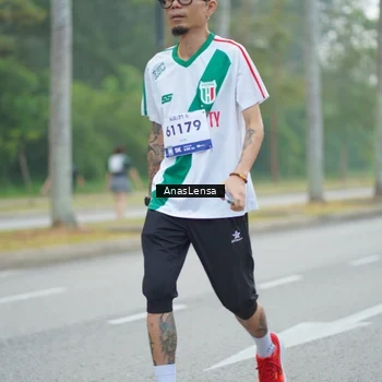 Runner Photo 8161929