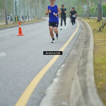 Runner Photo 8161972