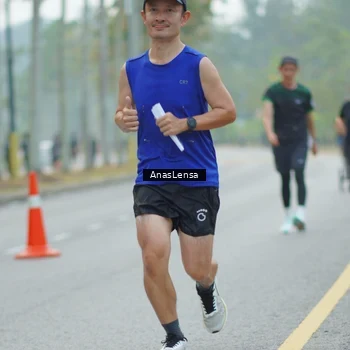 Runner Photo 8161989