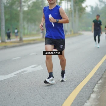 Runner Photo 8161998
