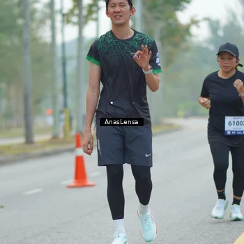 Runner Photo 8162047
