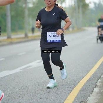 Runner Photo 8162079