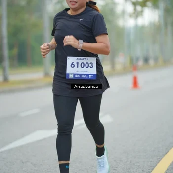 Runner Photo 8162081