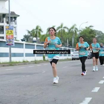 Runner Photo 8162108