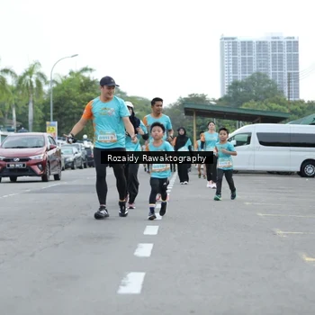 Runner Photo 8162249
