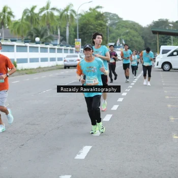 Runner Photo 8162274