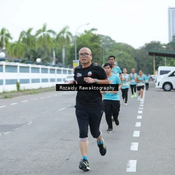 Runner Photo 8162291