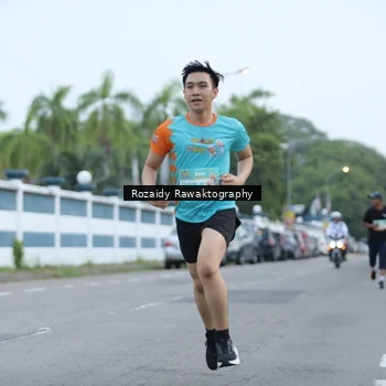 Runner Photo 8162297