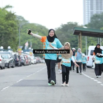 Runner Photo 8162391