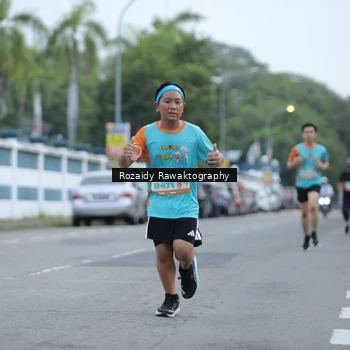 Runner Photo 8162404