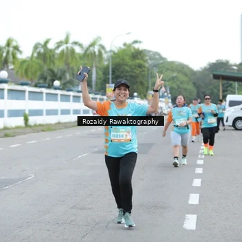 Runner Photo 8162431